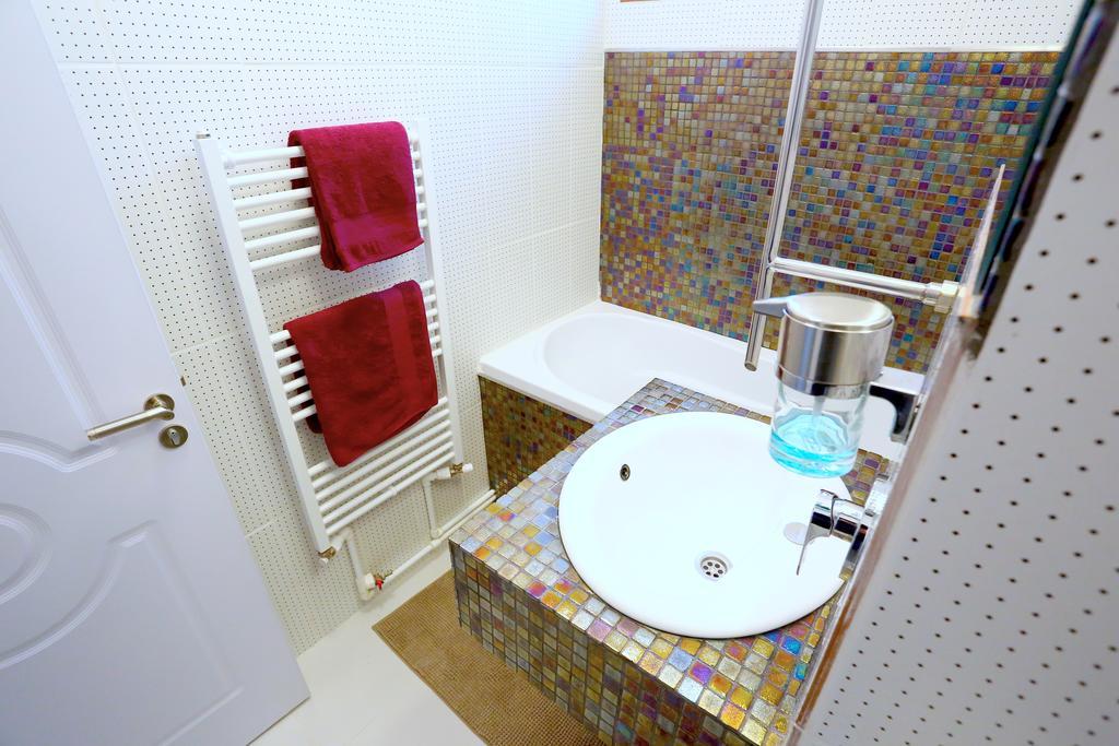 Soho Apartment Near Ceronav Galaţi Rum bild