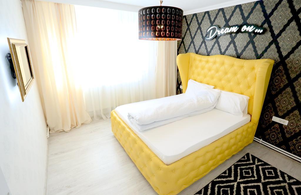 Soho Apartment Near Ceronav Galaţi Rum bild